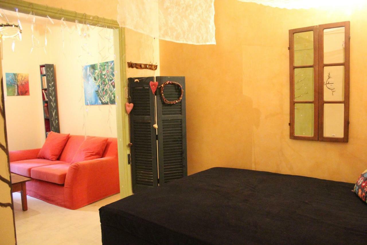 City Center Little Happy Romantic House Athen Eksteriør bilde